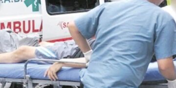Hombre reportado como desaparecido fue rescatado tras sufrir ahogamiento en playa de Santa Marta