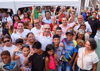 ¡Transformando el deporte! Pinedo entrega cancha múltiple en Zarabanda