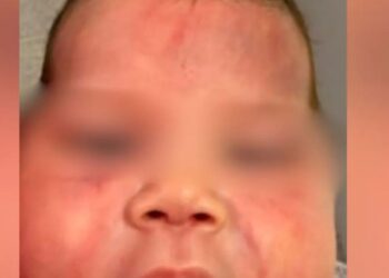 Investigan video que, al parecer, mostraría una posible vulneración de los derechos de una bebé en El Rodadero Sur