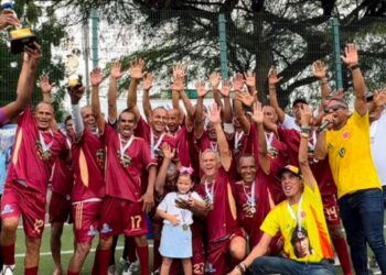 Magdalena se corona tricampeón del internacional cup plus 60 tras vencer a México en penales