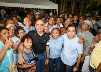 ¡Renovamos la Carrera Séptima! Alcalde Carlos Pinedo rehabilita vía crítica en el Centro Histórico