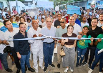 ¡Promesa cumplida! Alcalde Pinedo entrega obra clave y avanza hacia la solución de los rebosamientos históricos de aguas residuales
