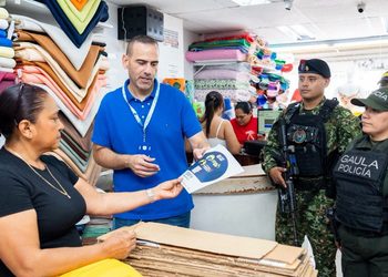 Alcaldía fortalece alianza con comerciantes para prevenir y combatir la extorsión