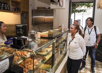 Cámara de Comercio acompañó reapertura del comercio en la Quinta Avenida de Santa Marta