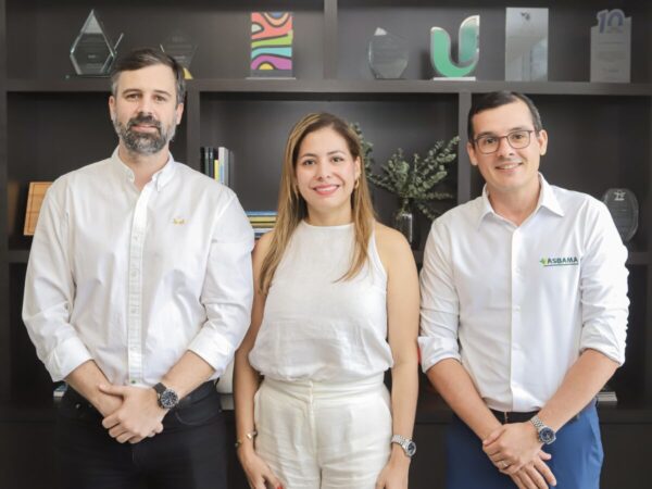 Carlos Jaramillo, Aura García, José Zúñiga