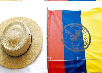 Suspenden reconocimiento del sombrero de Carlos Pizarro