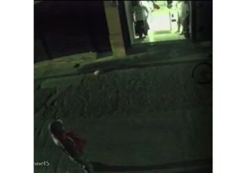 Policía busca al sujeto que aprovevhó el paro armado para meterse a robar en una tienda de ropa en el Centro Histórico de Santa Marta