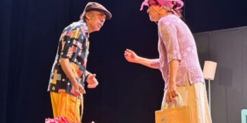 El Teatro Cajamag se llenó de risas con “Las Edades del Amor”