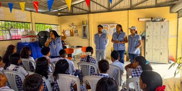 Salud Distrital realiza actividades para prevenir el suicidio en estudiantes