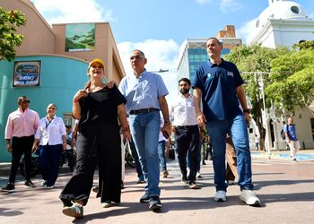 Alcalde Pinedo lideró reapertura del comercio en Santa Marta