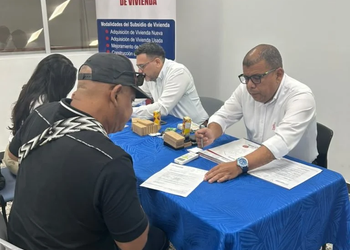 30 nuevas familias se acercan al sueño de tener casa propia al recibir los subsidios de vivienda de Cajamag