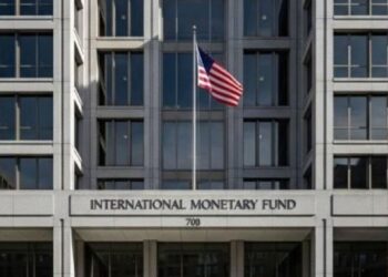 Colombia busca apoyo financiero del FMI ante la presión sobre las cuentas públicas
