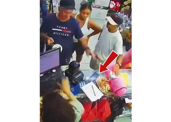 Cámaras captaron a tres señalados de hurtar un celular en un local de la avenida del Río