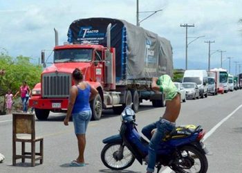 Protesta en Tasajera afectó la movilidad por la Troncal del Caribe