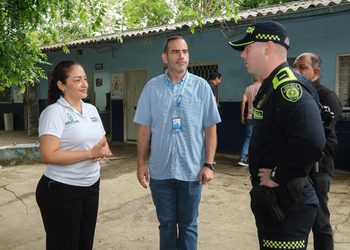 Alcaldía acompaña a comunidades educativas de Guachaca y Buritaca