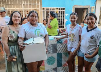 Gobierno Pinedo atiende a afectados por incendio en San Fernando