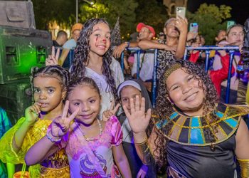 Alcaldía y AsoQuinta invitan a disfrutar de la fiesta de Halloween más grande de Santa Marta en la Carrera Quinta